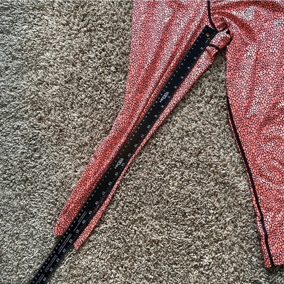 Nike Dri-Fit Relay Crop Running Leggings Coral / Pink / Black Sz Small - Picture 10 of 12